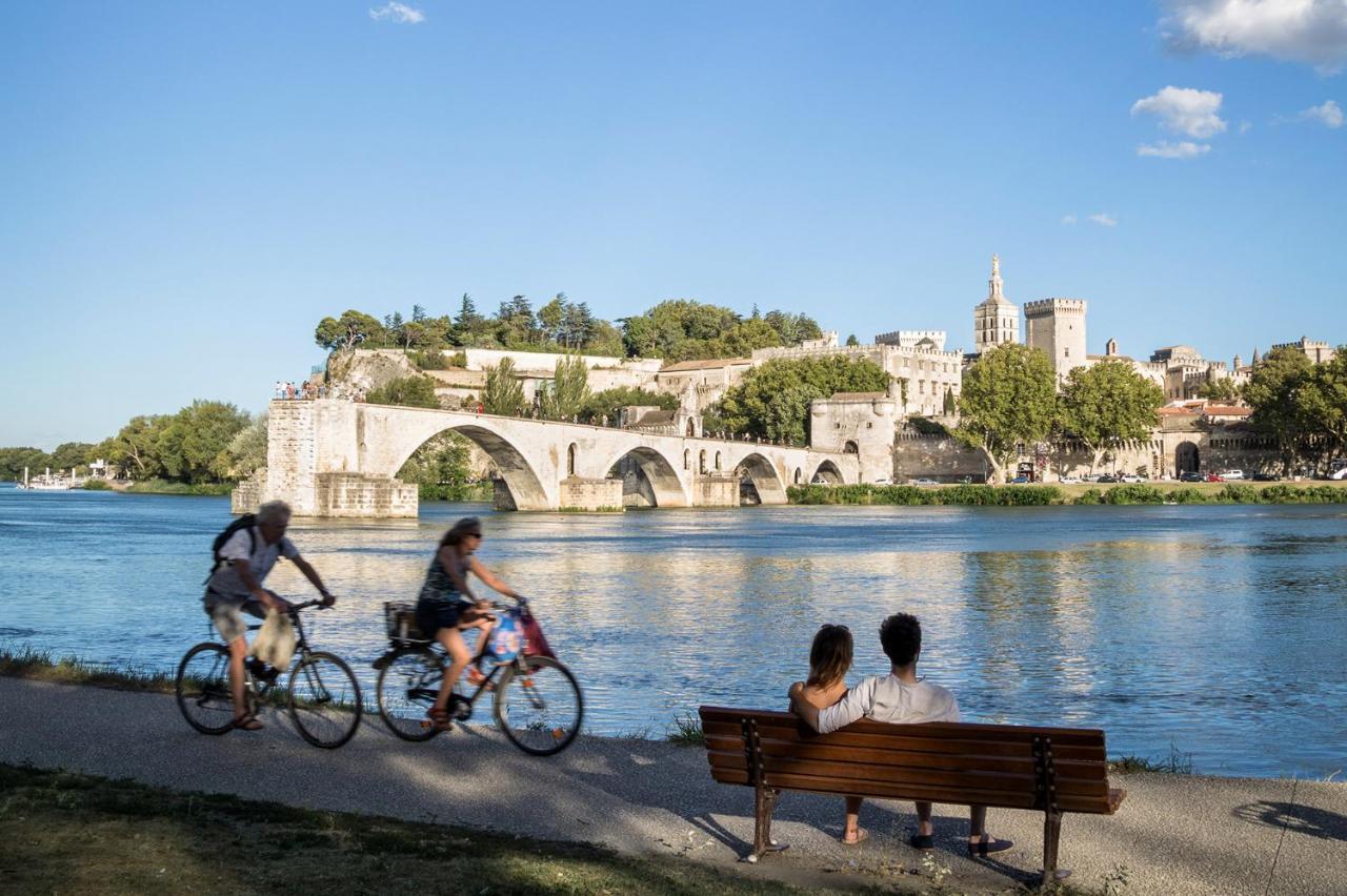 ô Portes Du Palais Avignon