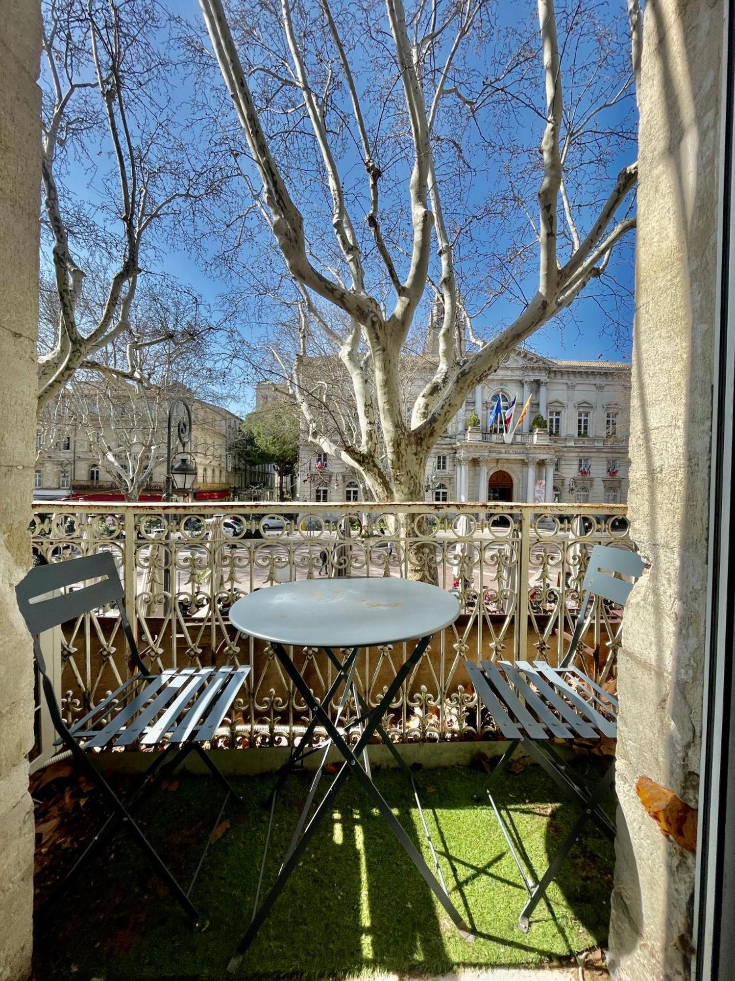 ô Portes Du Palais